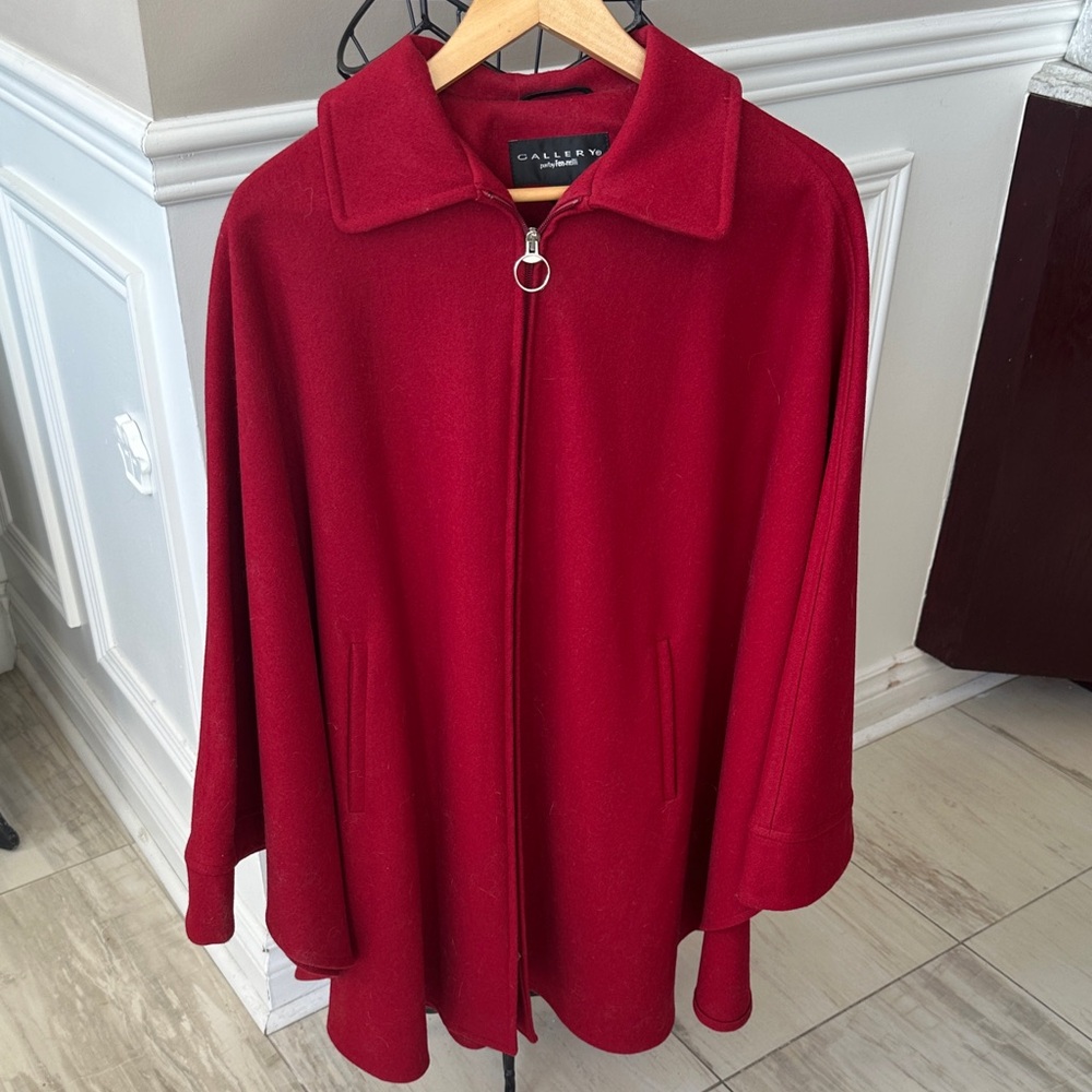 Fen Nelli  Vibrant Red Cape Jacket 60% wool